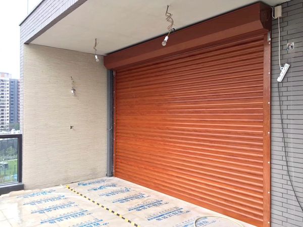 Insulated Aluminum Roll Up Garage Door with Windows