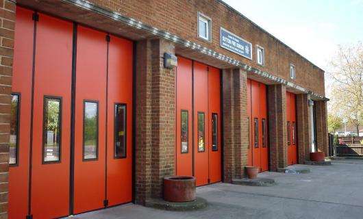 Automatic Steel Folding Entrance Door