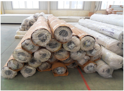 Anti-Theft Transparent Roller Shutter Door FCL packaging