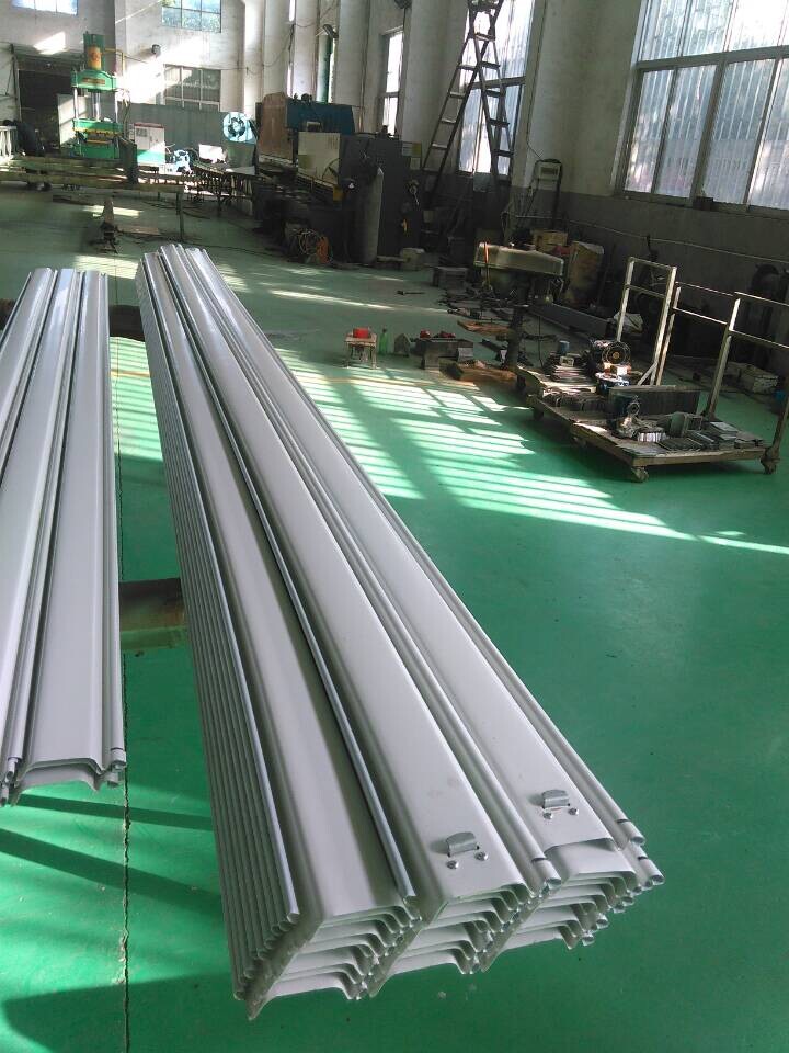 Perforated Steel Security Roller Door product description 1